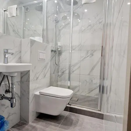 Estalagem Pod Lipami 2*