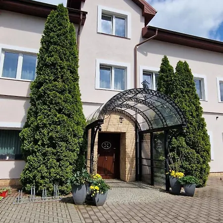 Värdshus Pod Lipami 2*