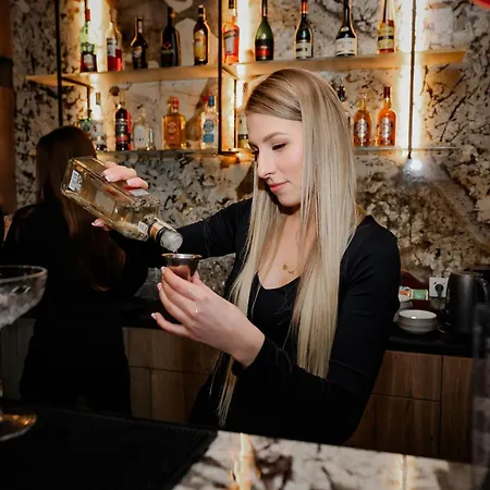 Pod Lipami Värdshus Bystra (Gdansk)