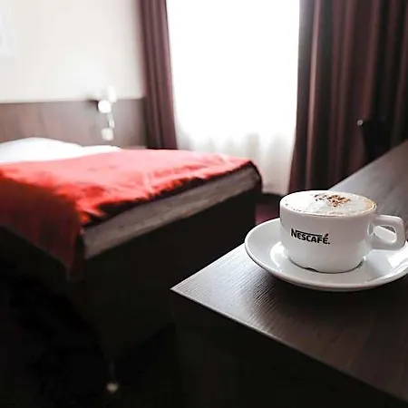 Pod Lipami Mini-hôtel 2*