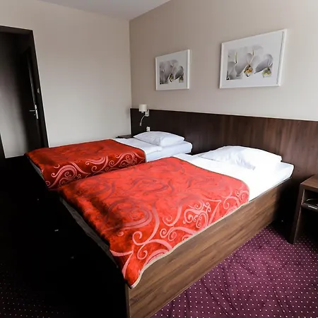 Pod Lipami Estalagem Bystra (Gdansk)