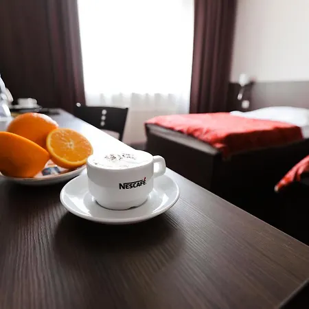 Pod Lipami Estalagem