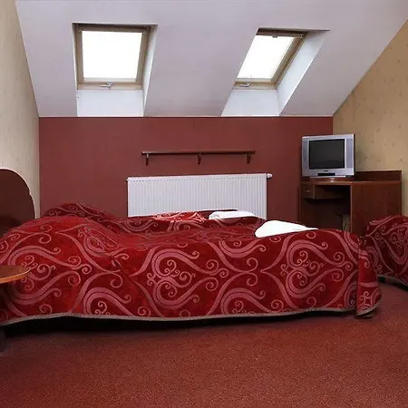 Herberg Pod Lipami 2*