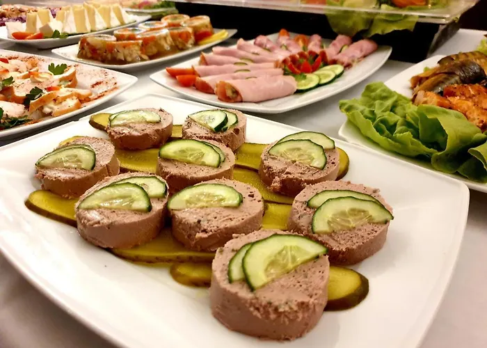 Pod Lipami Värdshus 2*