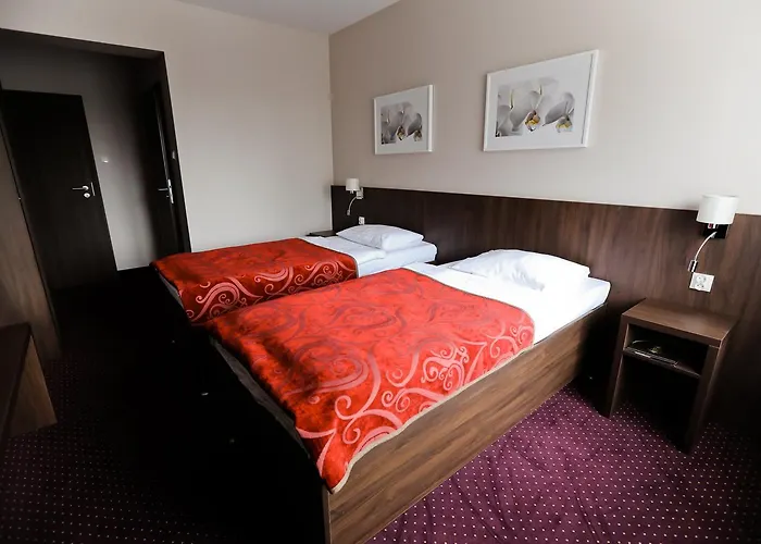 Pod Lipami Värdshus Bystra (Gdansk)