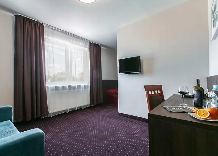 Pod Lipami Värdshus Bystra (Gdansk)