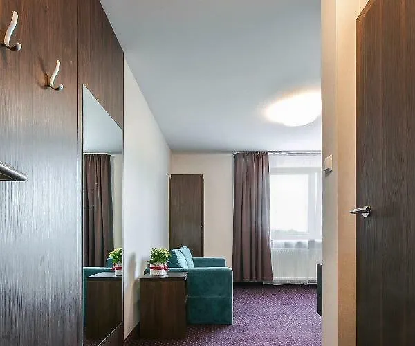 Pod Lipami Värdshus 2*